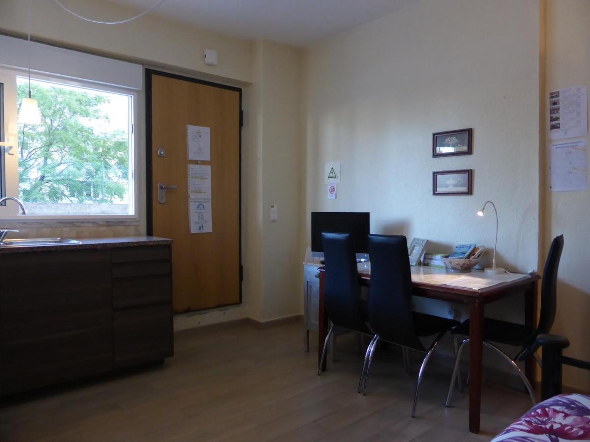 A View To The River Tejo - Sixtyfive Boutique Home ลิสบอน ภายนอก รูปภาพ